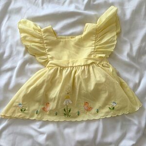 Vintage yellow embroidered dress baby bird daisy apron ruffle cottage 6-9 months